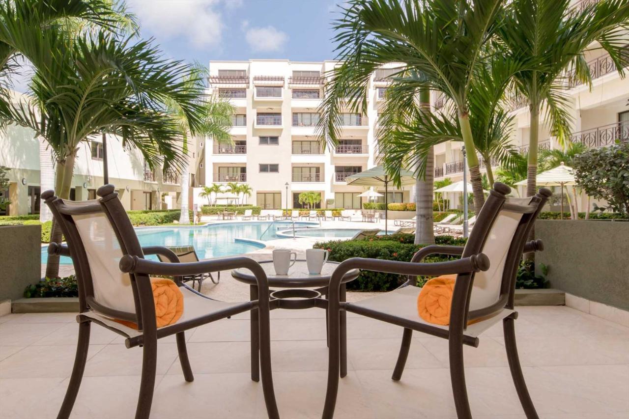 Palmaruba Condos Palm Beach Exteriér fotografie