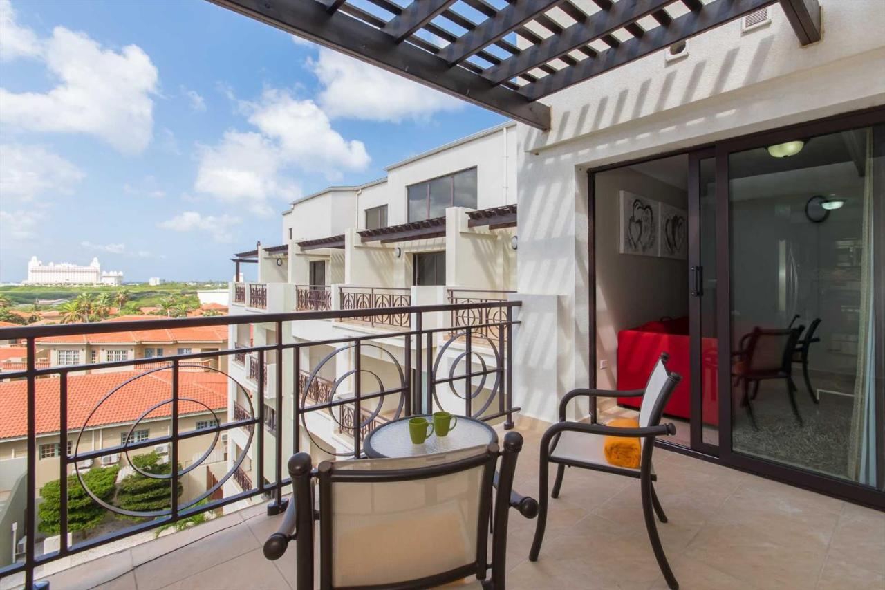 Palmaruba Condos Palm Beach Exteriér fotografie