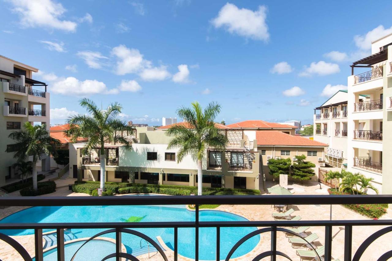 Palmaruba Condos Palm Beach Exteriér fotografie